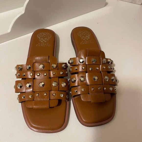 Vince Camuto Shoes - Vince Camuto Studded Leather
Slide Sandals Neverna
Sandstone